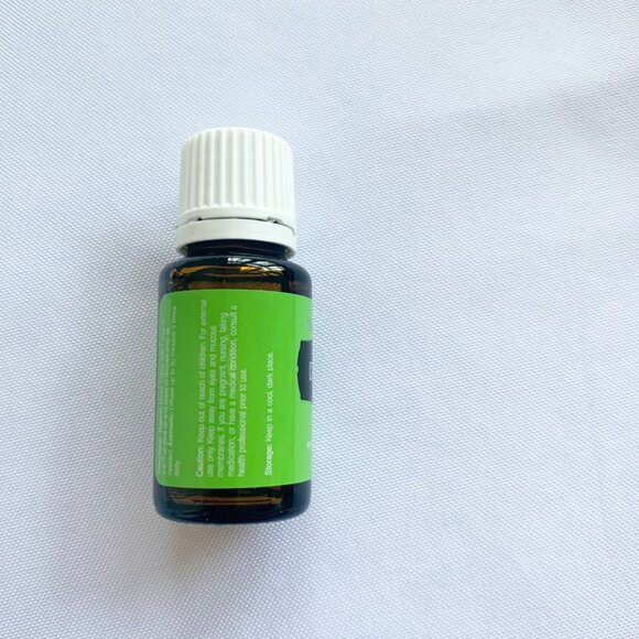 Citronella Young Living Essential Oil - 15 ml - Picture 3 of 5